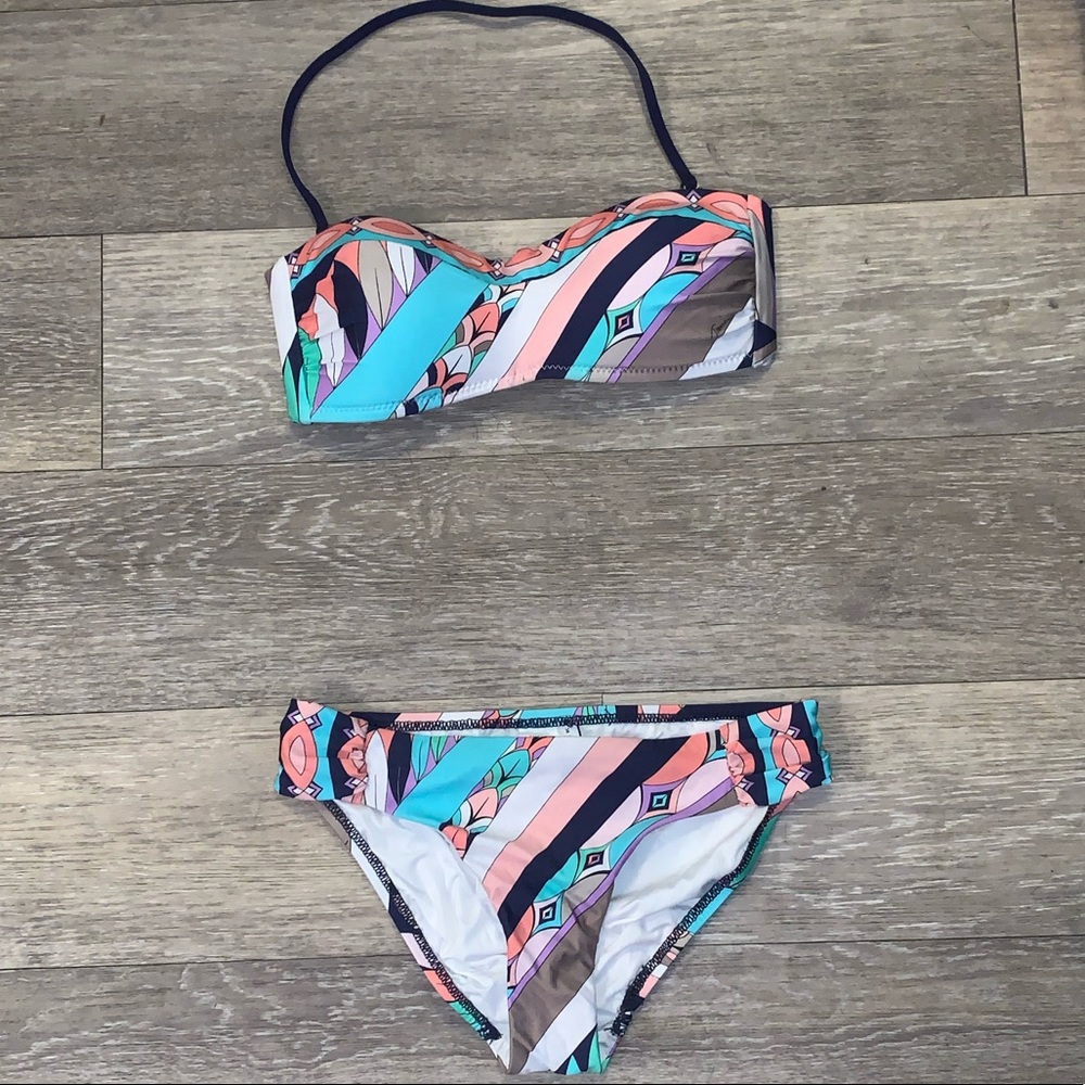 Trina Turk Bikini With Pattern Design